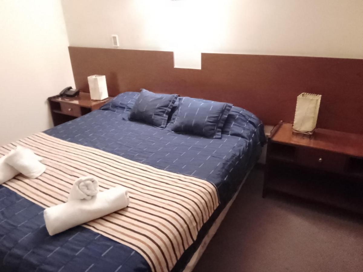 סלטה Hotel Shauard מראה חיצוני תמונה