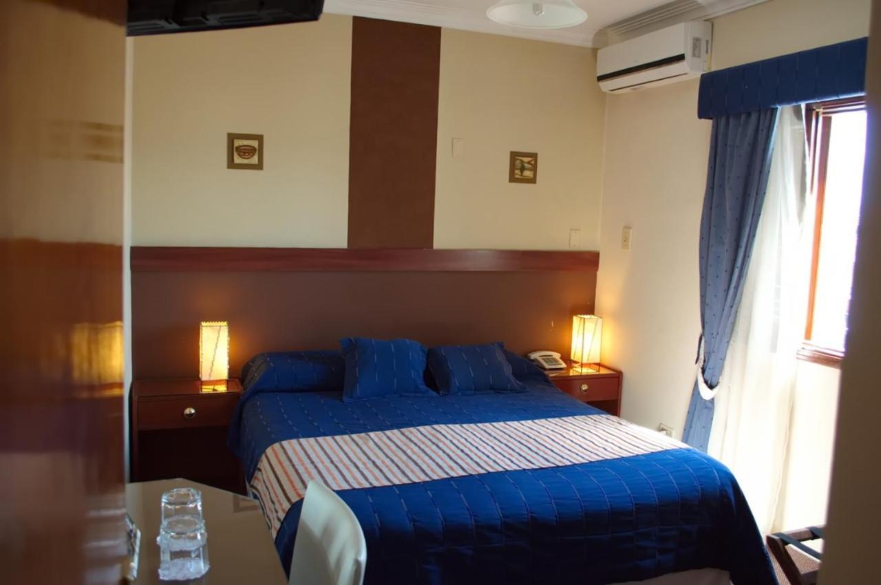 סלטה Hotel Shauard מראה חיצוני תמונה