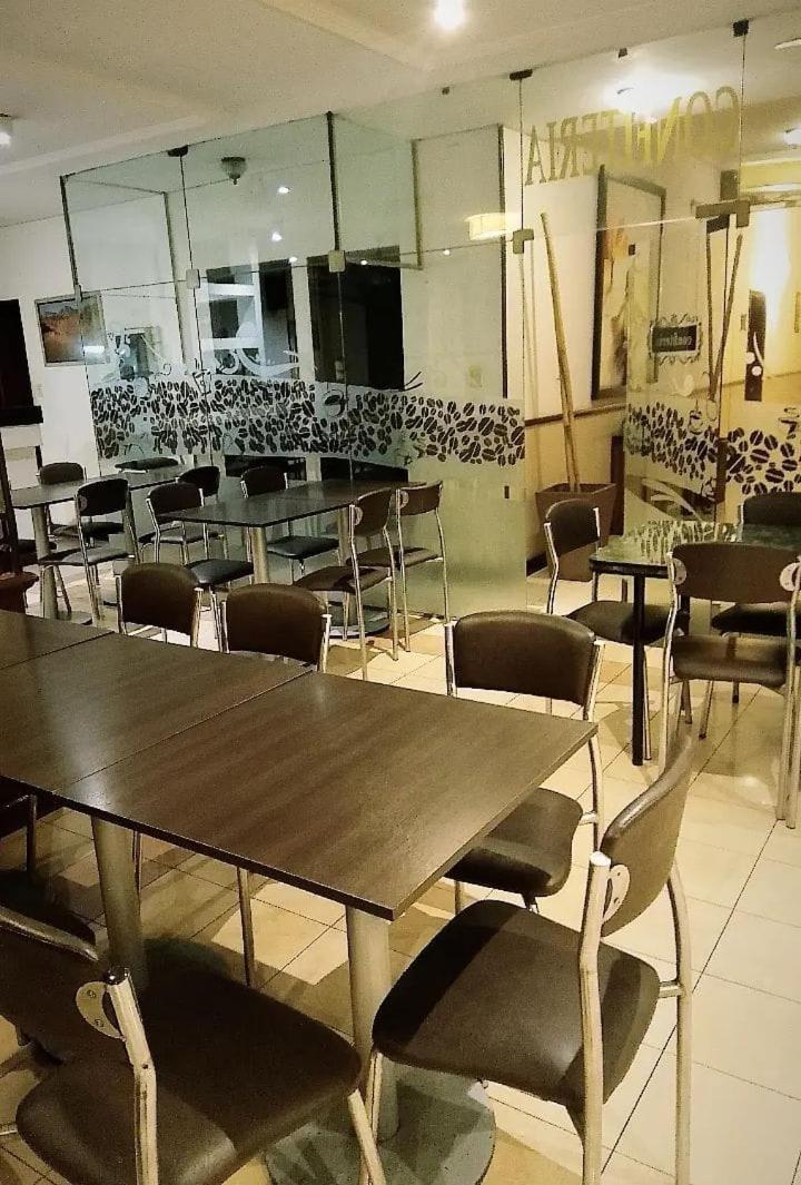 סלטה Hotel Shauard מראה חיצוני תמונה