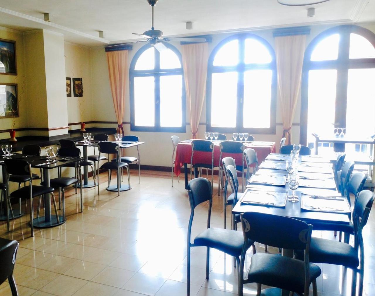 סלטה Hotel Shauard מראה חיצוני תמונה