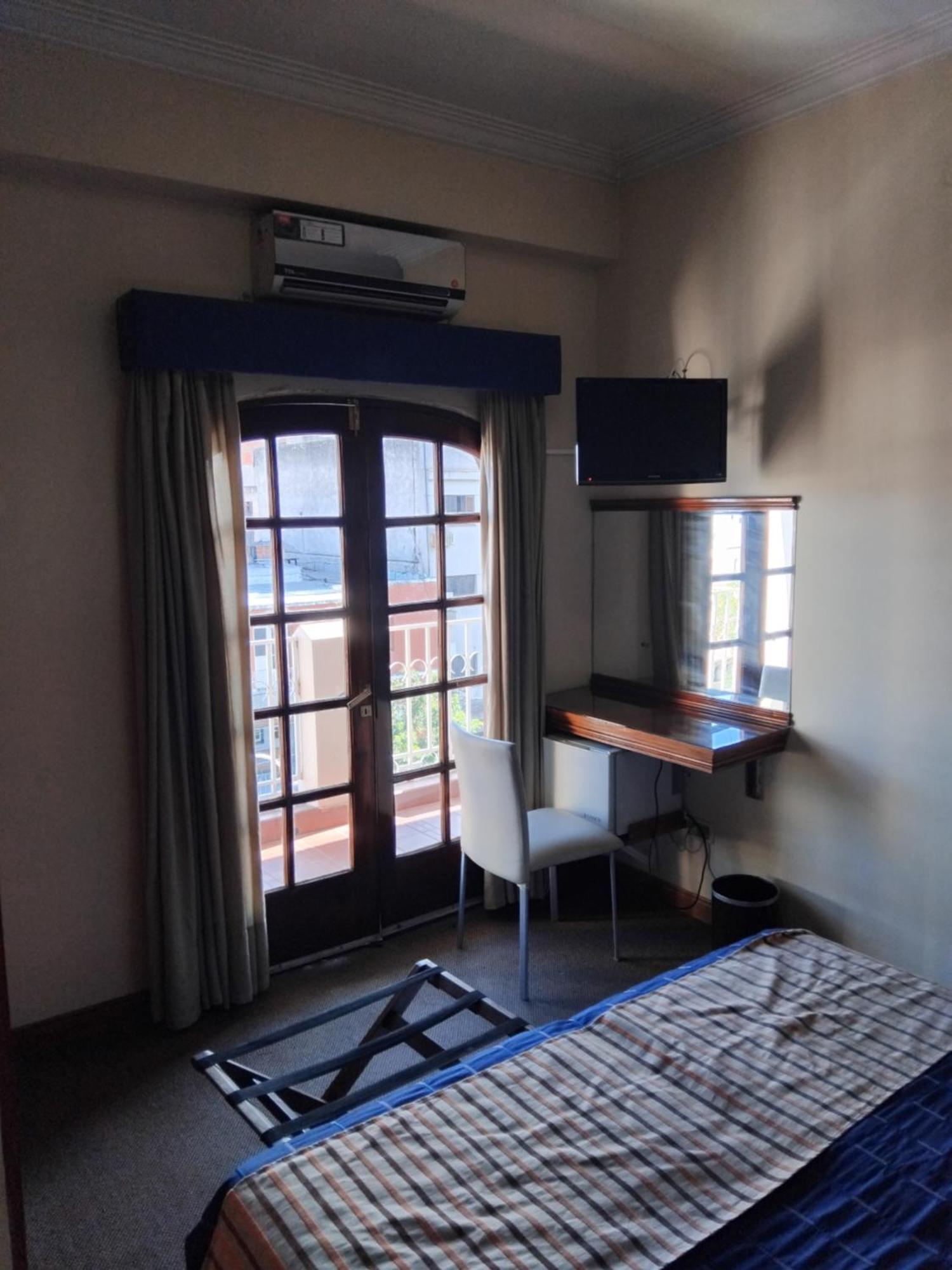 סלטה Hotel Shauard מראה חיצוני תמונה