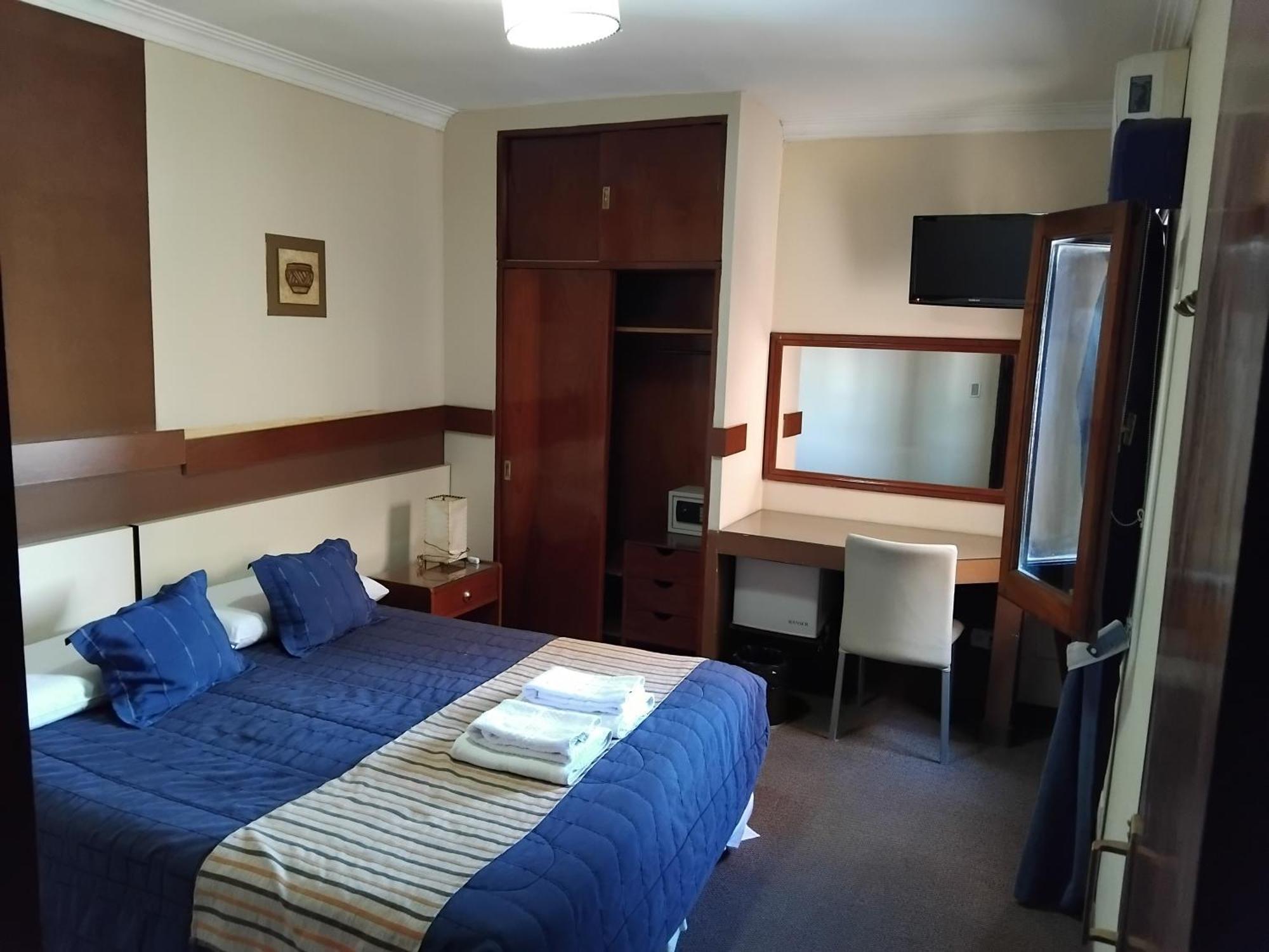 סלטה Hotel Shauard מראה חיצוני תמונה